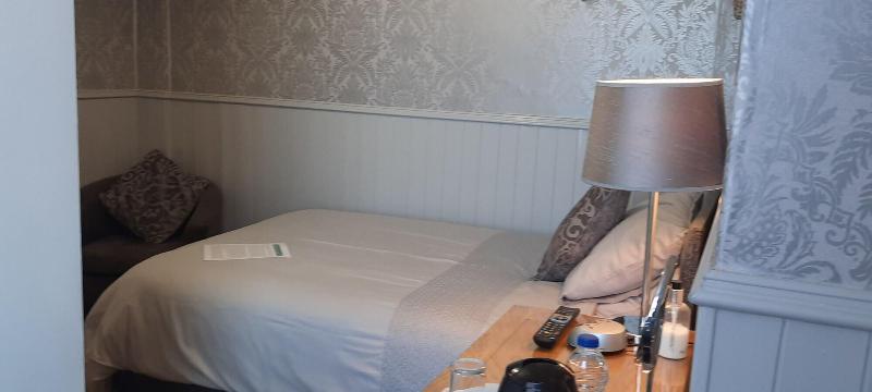 Sunflower Lodge image