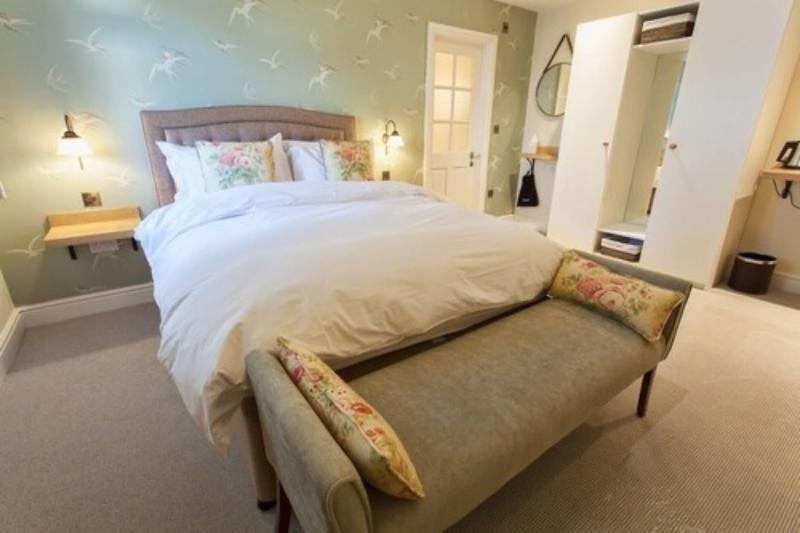 The Inn West End image