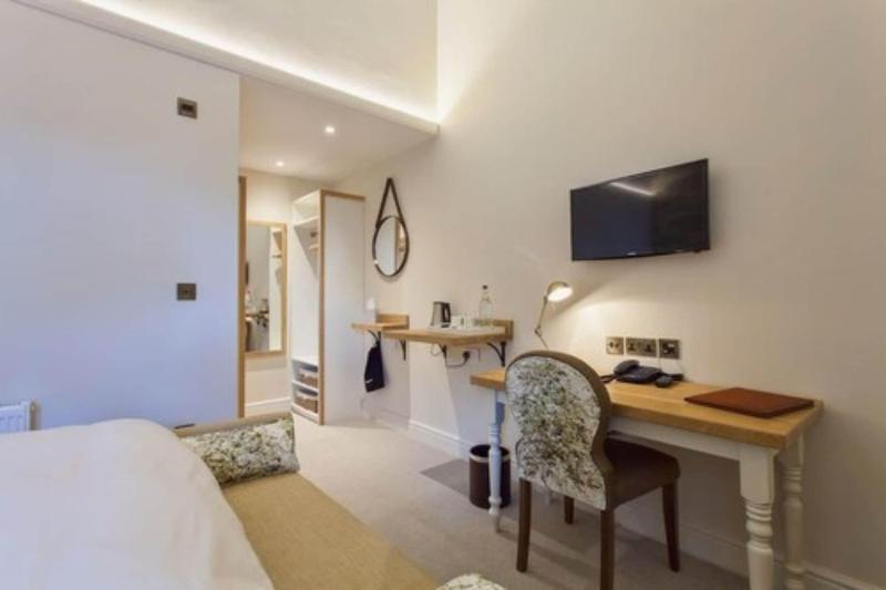 The Inn West End image