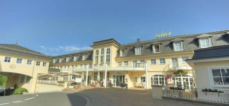 Hotel Lahnschleife image