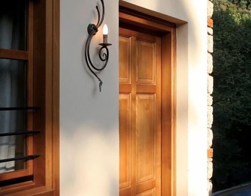 Roes Suites