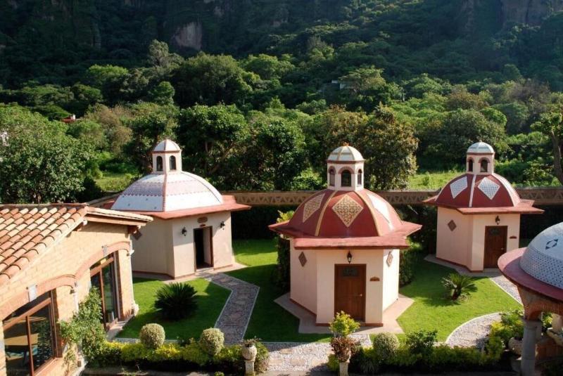 La Buena Vibra Retreat And Spa Hotel image