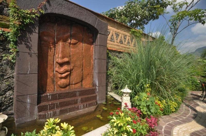 La Buena Vibra Retreat And Spa Hotel image