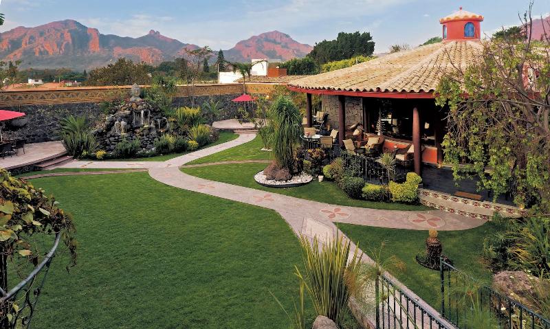 La Buena Vibra Retreat And Spa Hotel image