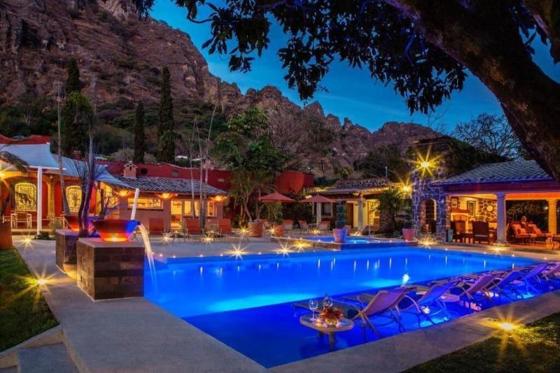 La Buena Vibra Retreat And Spa Hotel image