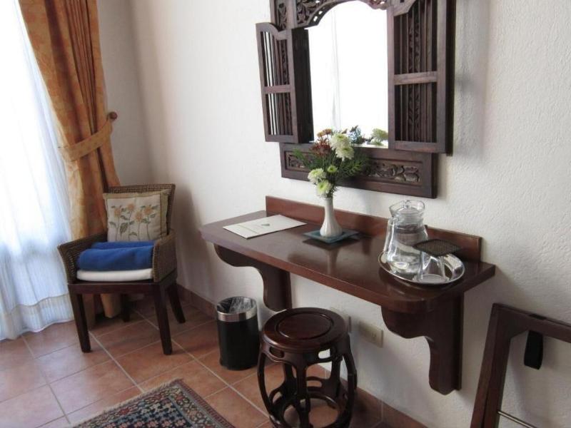 La Buena Vibra Retreat And Spa Hotel image