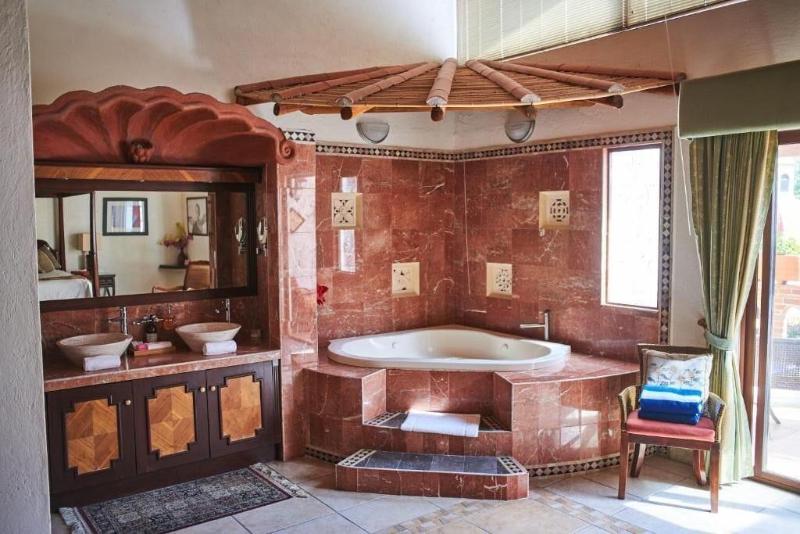 La Buena Vibra Retreat And Spa Hotel image