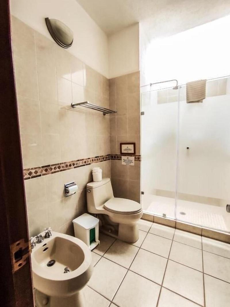 La Buena Vibra Retreat And Spa Hotel image