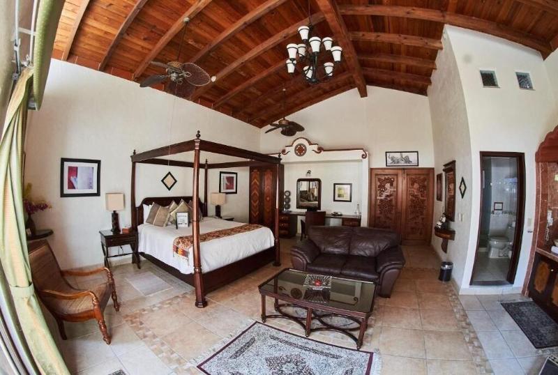 La Buena Vibra Retreat And Spa Hotel image