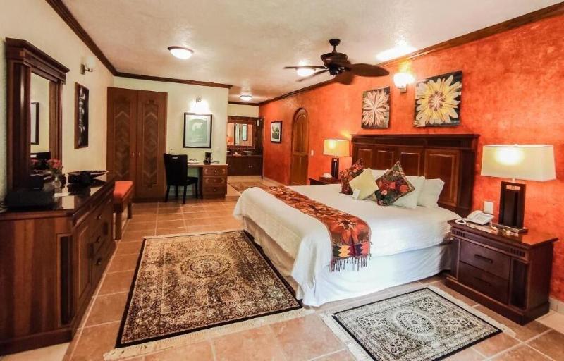 La Buena Vibra Retreat And Spa Hotel image
