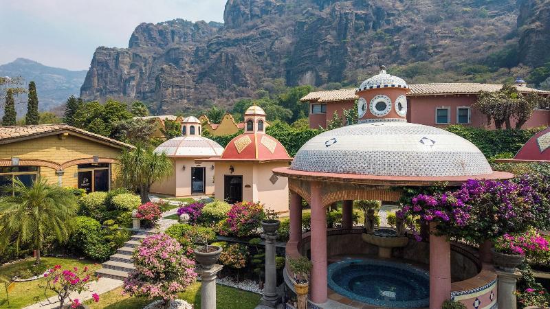 La Buena Vibra Retreat And Spa Hotel image