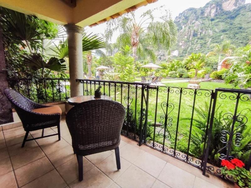La Buena Vibra Retreat And Spa Hotel image
