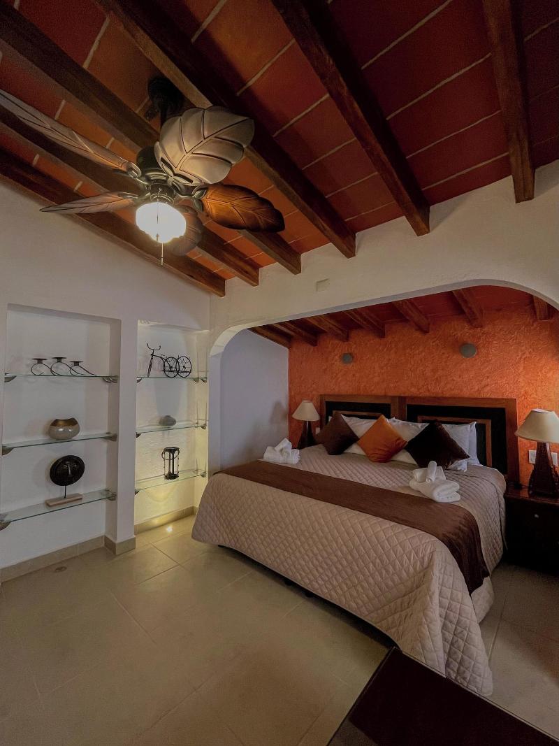 La Buena Vibra Retreat And Spa Hotel image