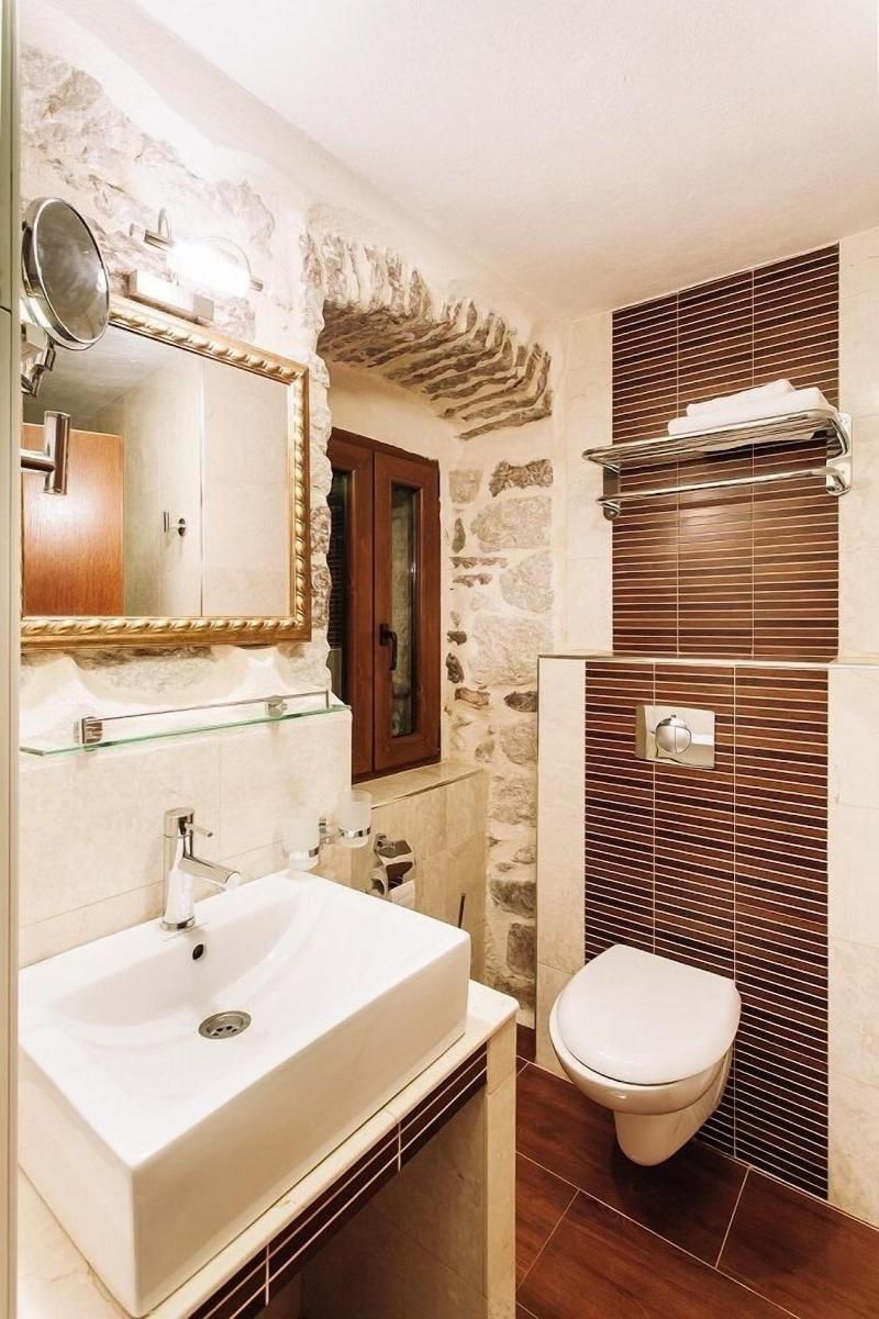 Galathea Hotel image