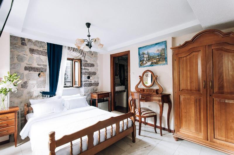 Galathea Hotel image