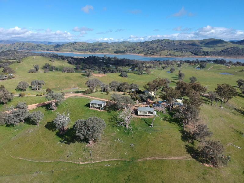 Burnt Creek Cottages Mansfield image