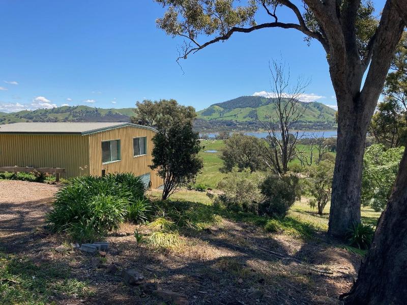 Burnt Creek Cottages Mansfield image