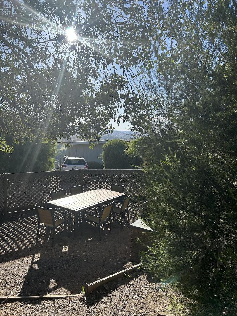 Burnt Creek Cottages Mansfield image