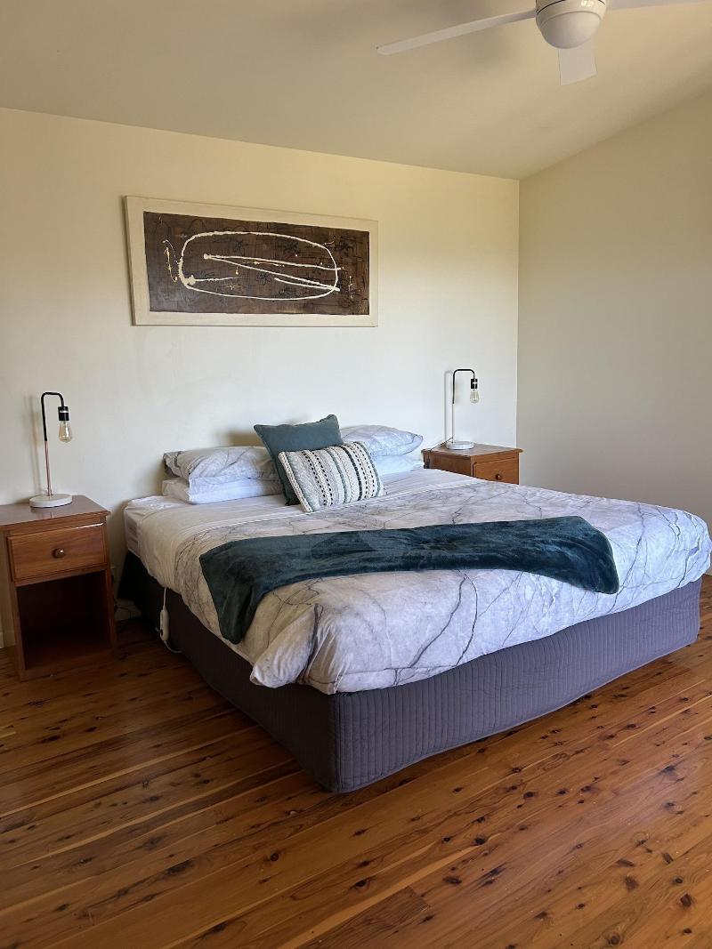 Burnt Creek Cottages Mansfield image