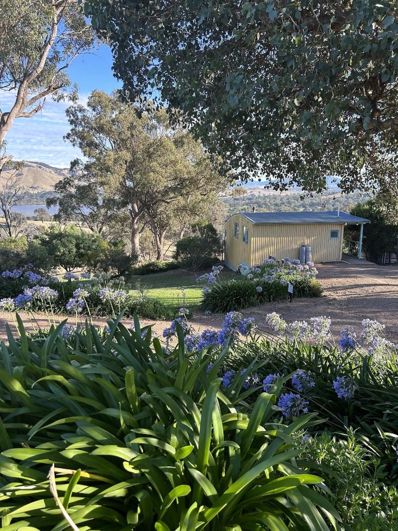 Burnt Creek Cottages Mansfield image