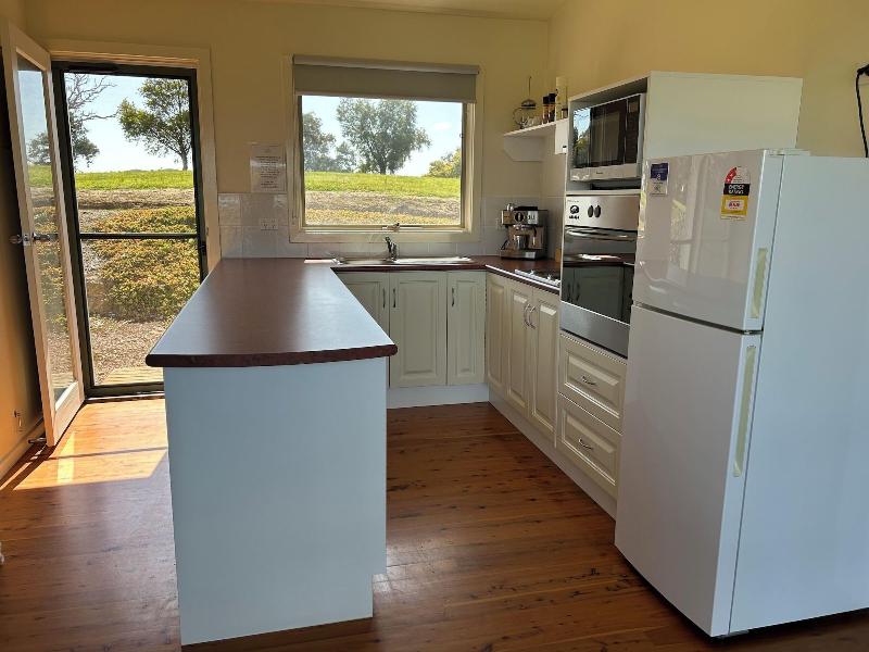 Burnt Creek Cottages Mansfield image