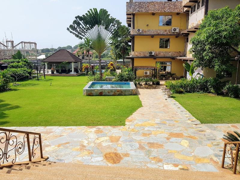 Sweet Garden Hotel image