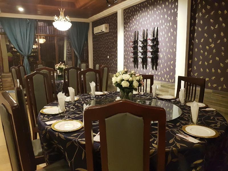 Sweet Garden Hotel image