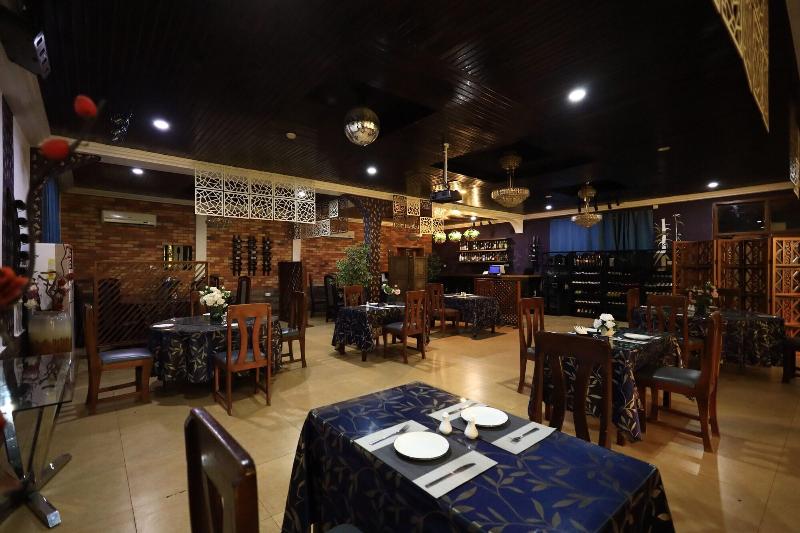 Sweet Garden Hotel image