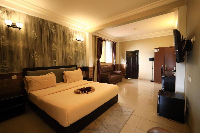 Sweet Garden Hotel image