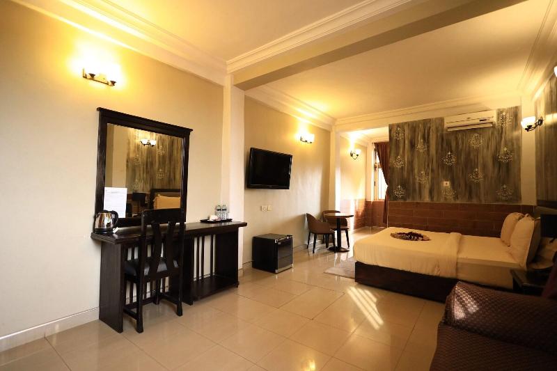 Sweet Garden Hotel image