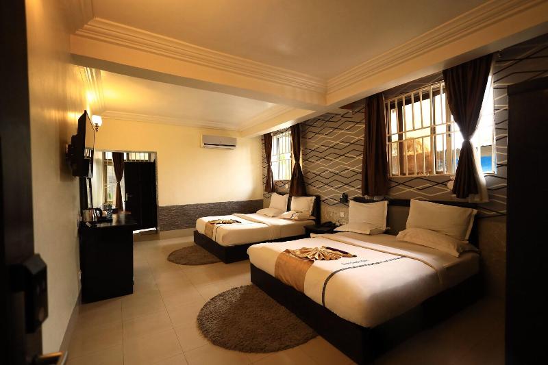 Sweet Garden Hotel image