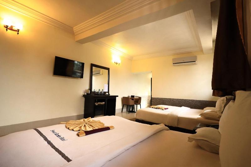 Sweet Garden Hotel image