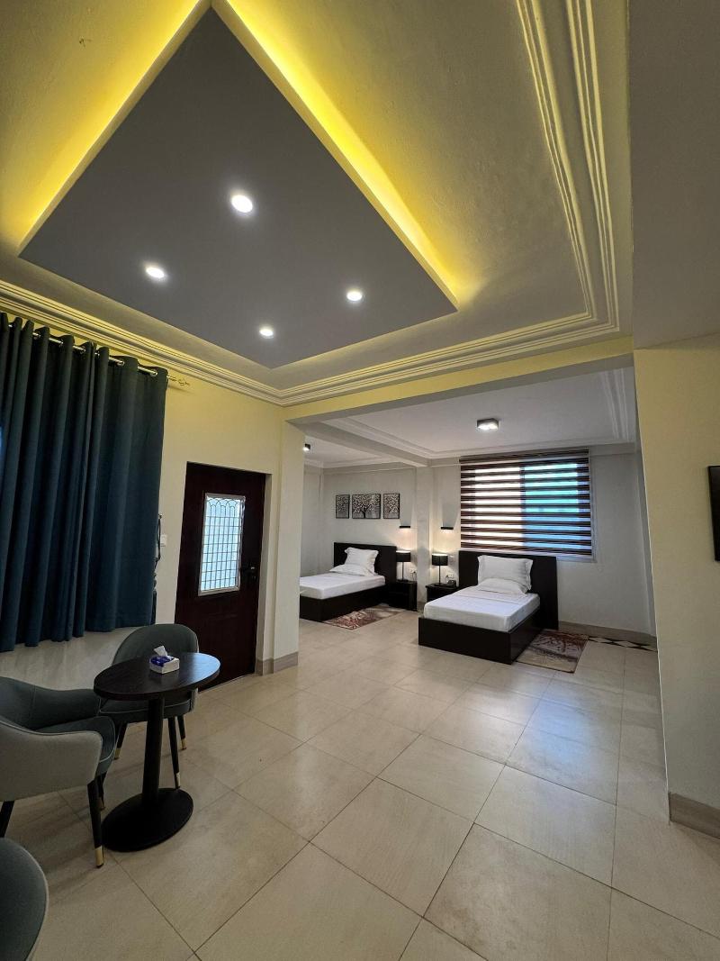 Sweet Garden Hotel image