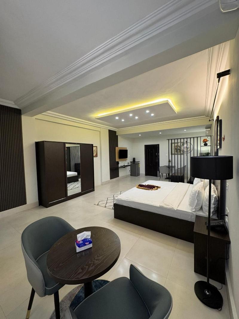 Sweet Garden Hotel image