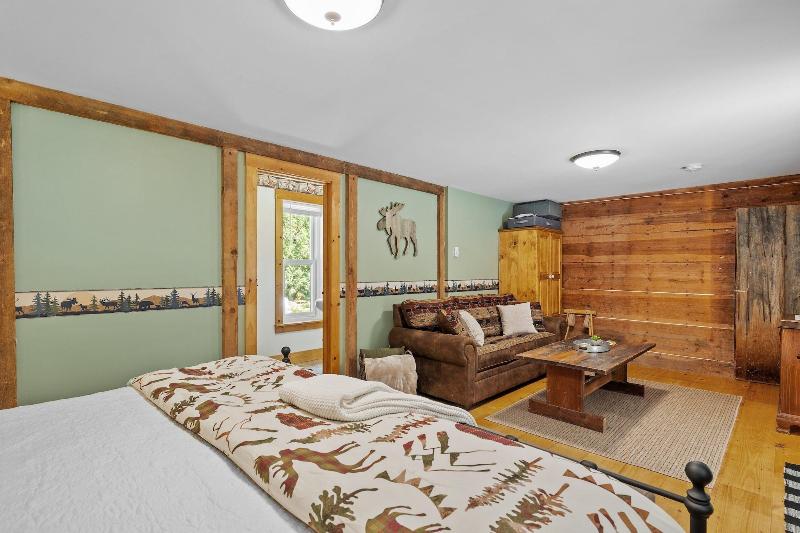 Inn On Golden Pond image