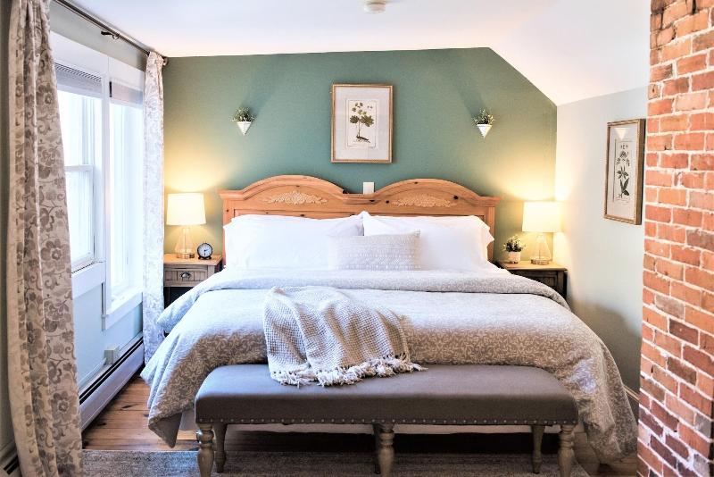 Inn On Golden Pond image