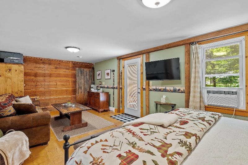 Inn On Golden Pond image
