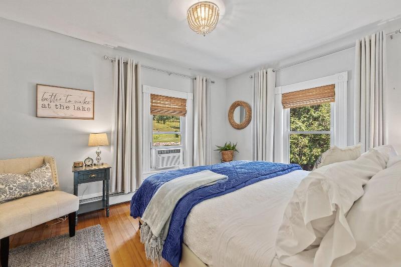 Inn On Golden Pond image