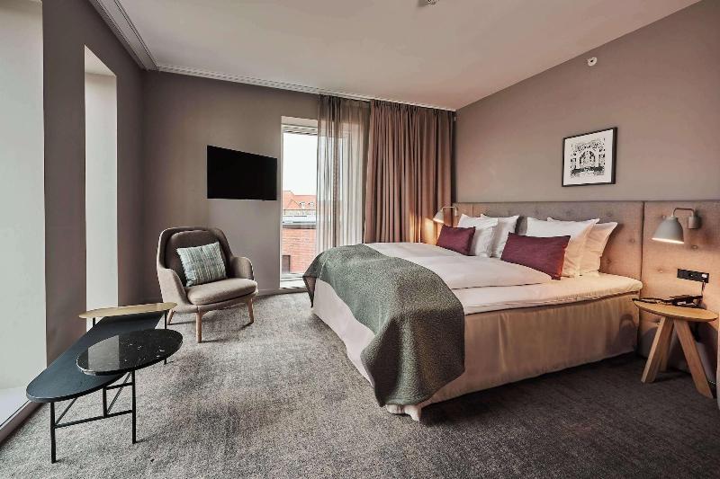 Hotel Odeon image