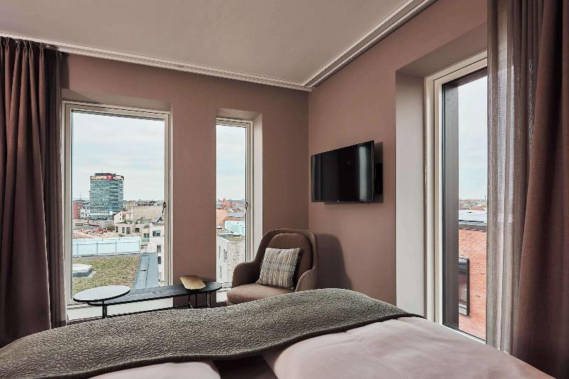 Hotel Odeon image