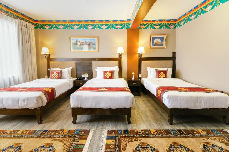 Hotel Lotus Gems image