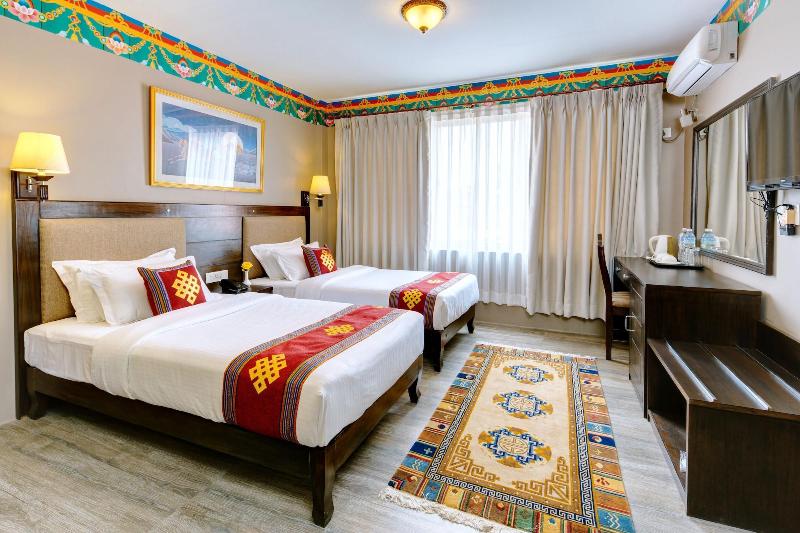 Hotel Lotus Gems image