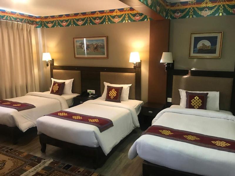 Hotel Lotus Gems image