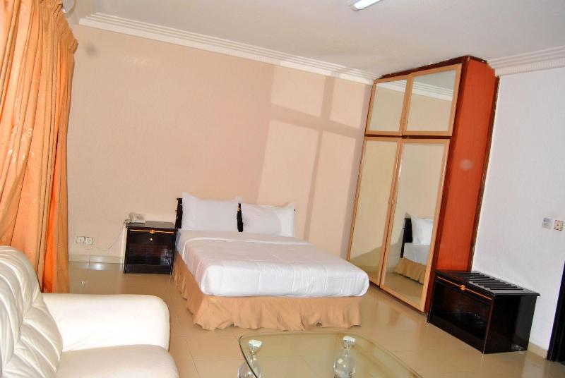 Riviera Hotel Benin image