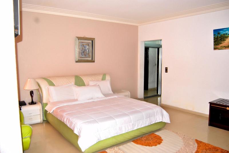 Riviera Hotel Benin image