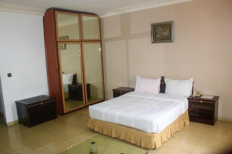 Riviera Hotel Benin image