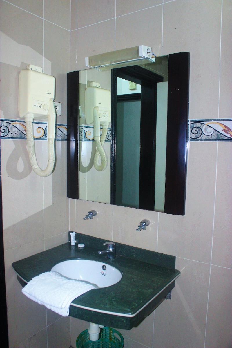 Riviera Hotel Benin image