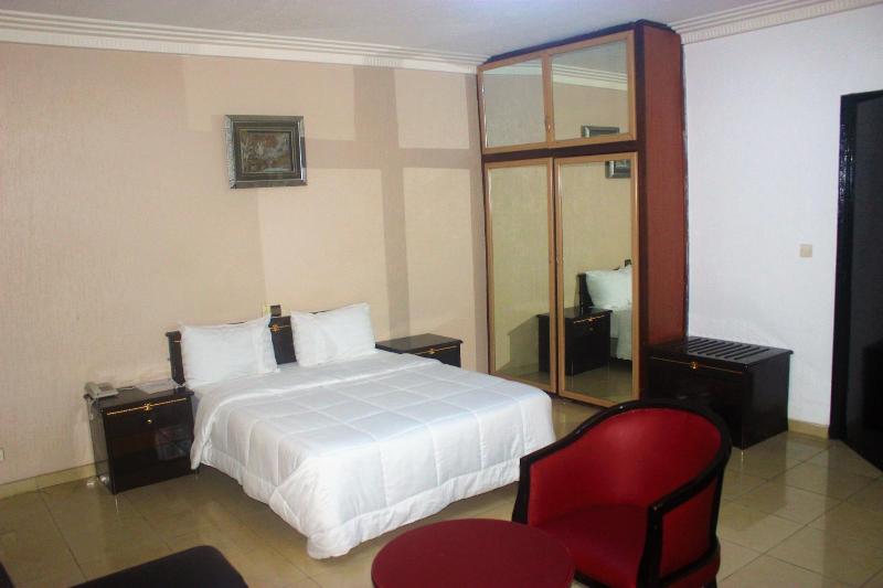 Riviera Hotel Benin image