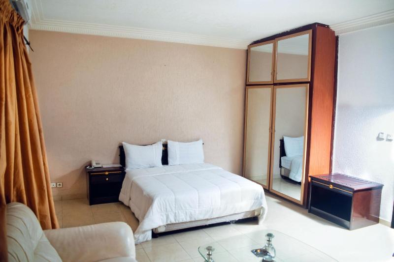 Riviera Hotel Benin image