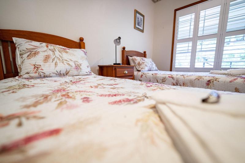 Birds N Bloom Cottages image